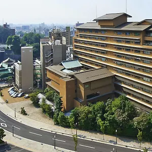 Yamatoya Honten Япония